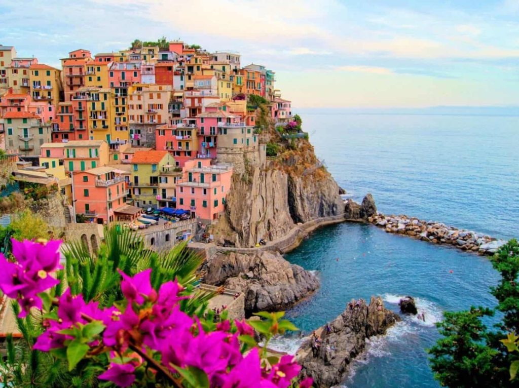 POM Team Building Jun 2024. Join us on an awe-inspiring 8-day, 7-night POM Team Building event, where we'll explore the breathtaking cities of Spain, Italy, and France!